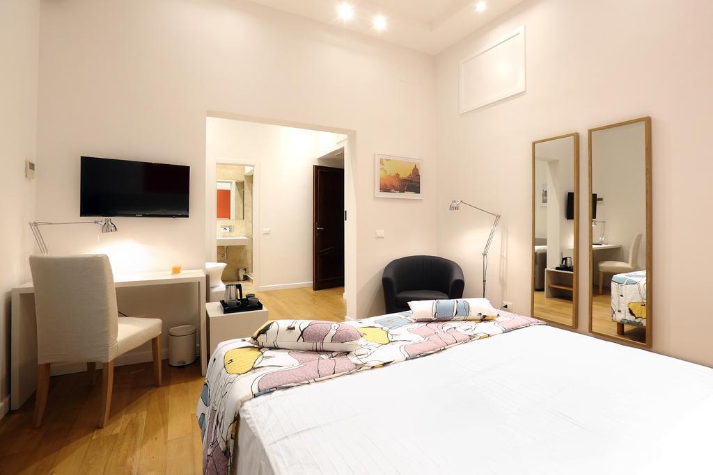 Sofia'S Suites Guesthouse Rome Ruang foto